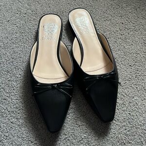 NWOT Vince Camuto black leather mule flats, size 9, never worn